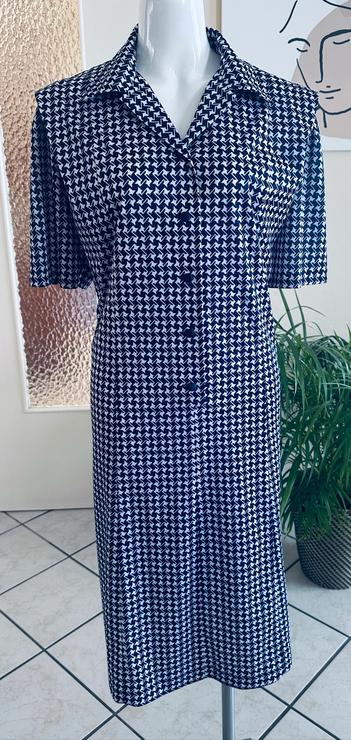 Navy and White Printed Vintage Dress Size 48/50 – Impeccable Condition – photo 12